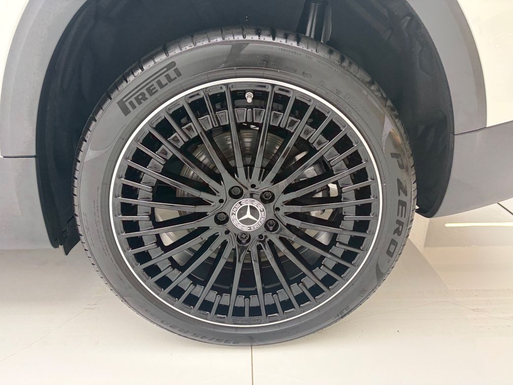 2025 Mercedes-Benz EQB