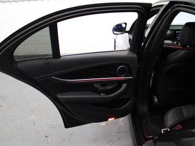 2021 Mercedes-Benz E 300