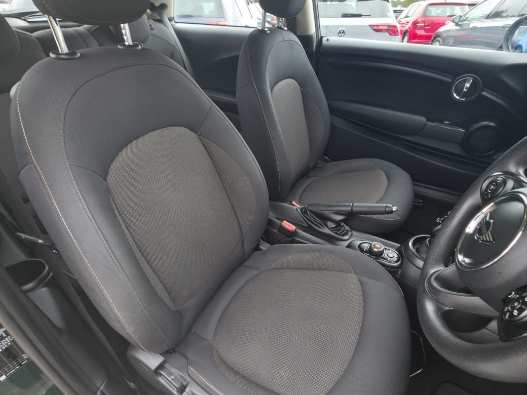 2018 Mini Cooper D