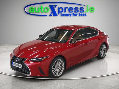 2021 Lexus IS 300h