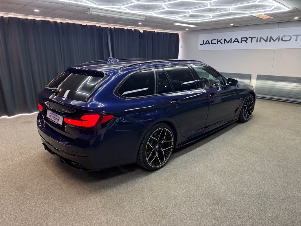 2022 BMW 5 Series