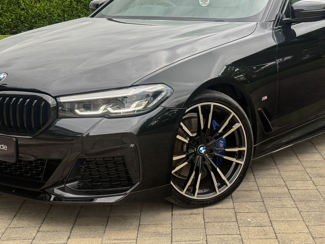 2022 BMW 5 Series