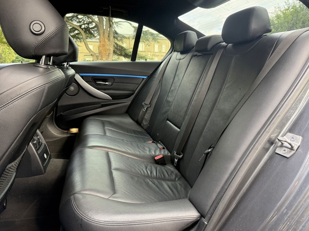 2017 BMW 330