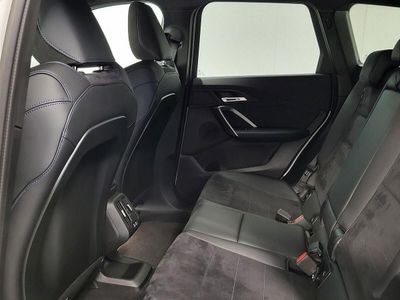 2025 BMW iX1