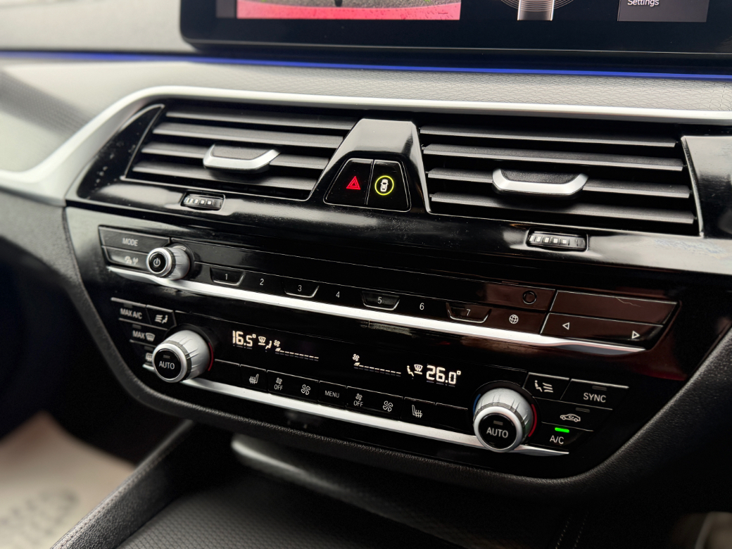 2022 BMW 5 Series