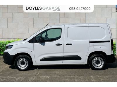 2024 Peugeot Partner