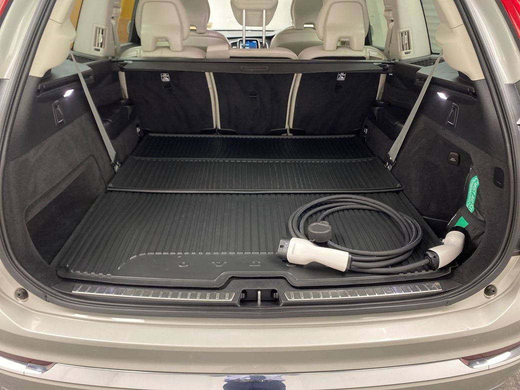 2022 Volvo XC90