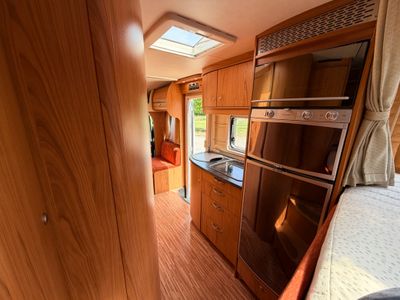 2009 BURNSTER  SOLANO T 690 LOW PROFILE R.H.D C1 REQUIRED 