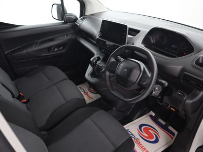 2021 Peugeot Partner
