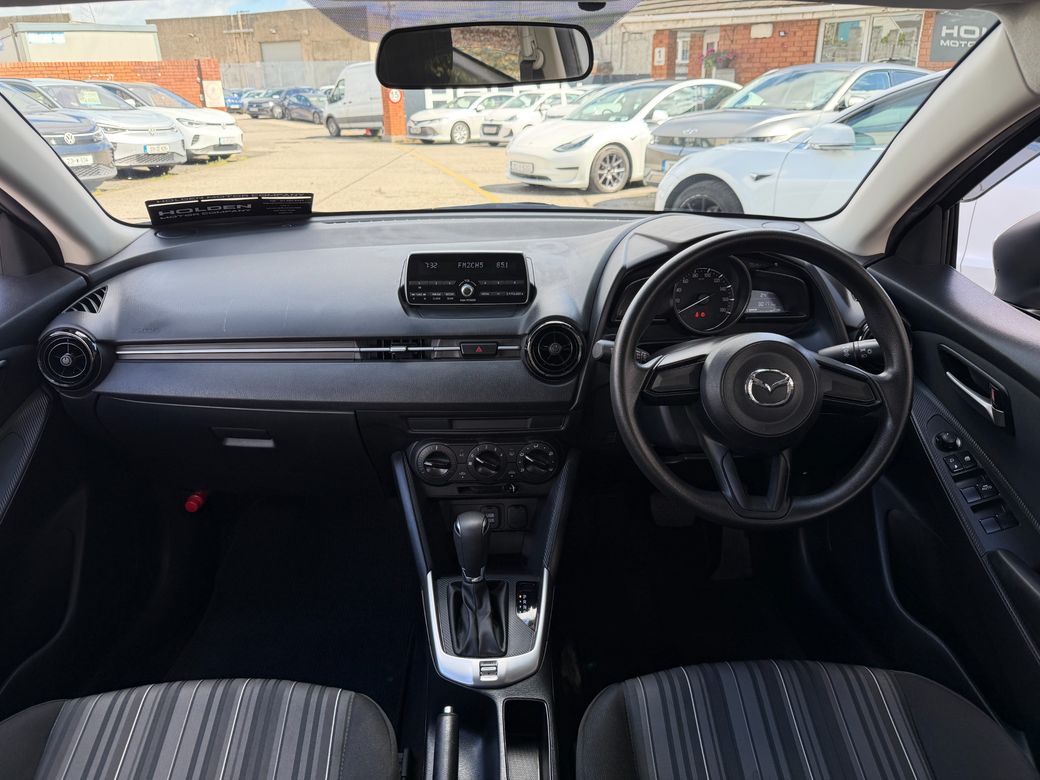 2017 Mazda Demio