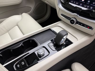 2022 Volvo XC60