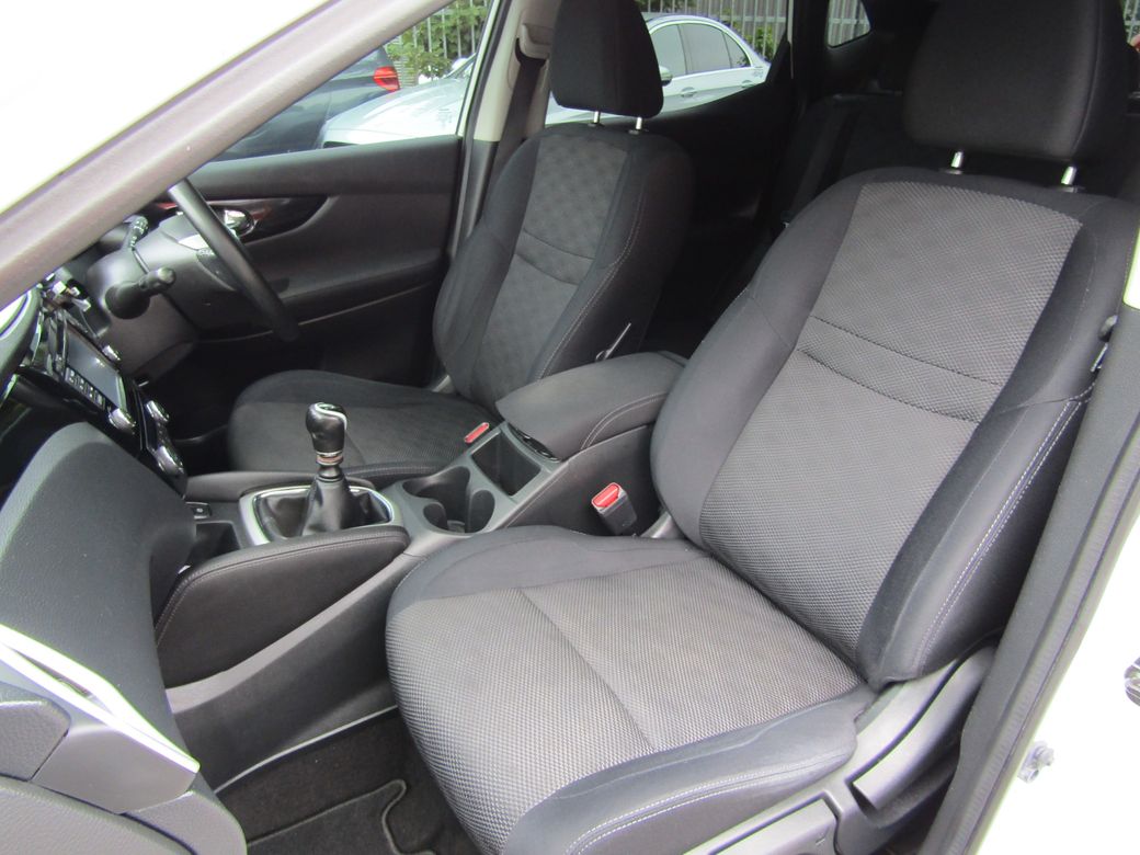 2015 Nissan Qashqai