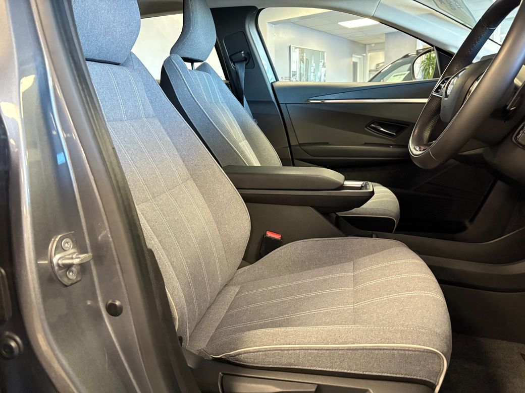 2023 Renault Megane E-Tech