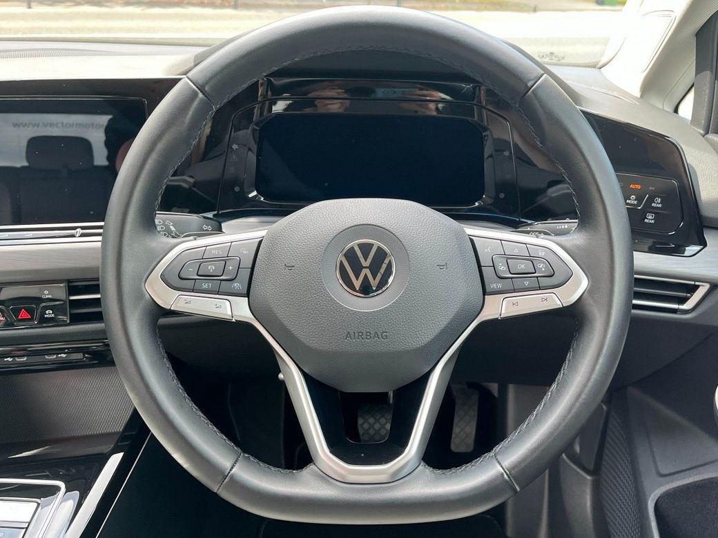 2023 Volkswagen Golf