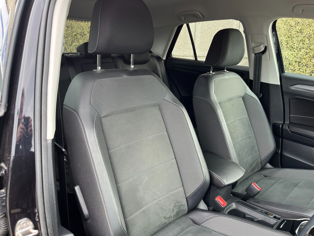 2023 Volkswagen T-Roc