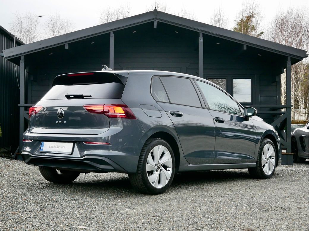 2024 Volkswagen Golf