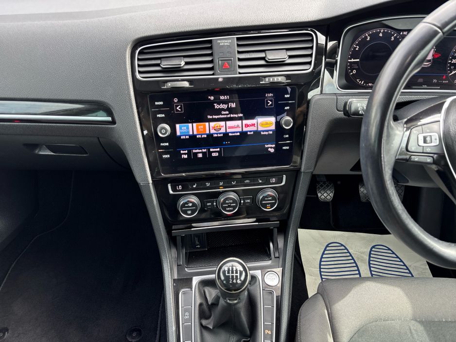 2019 Volkswagen Golf