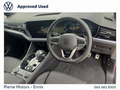 2025 Volkswagen Touareg