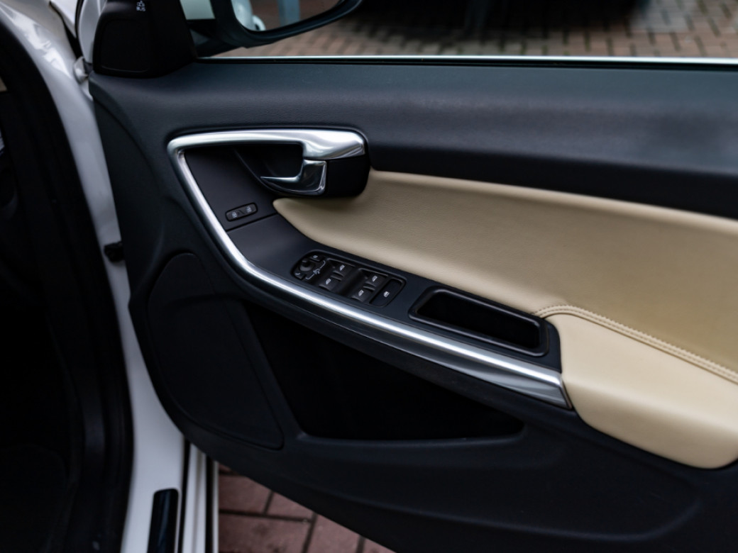 2016 Volvo S60