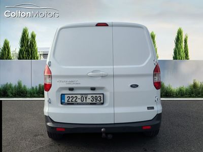 2022 Ford Transit Courier