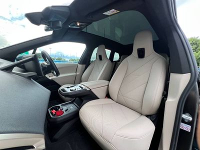 2022 BMW iX