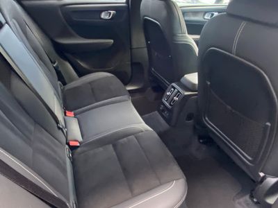 2023 Volvo XC40