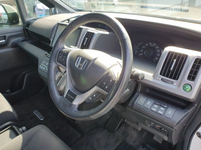 2014 Honda Stepwagon
