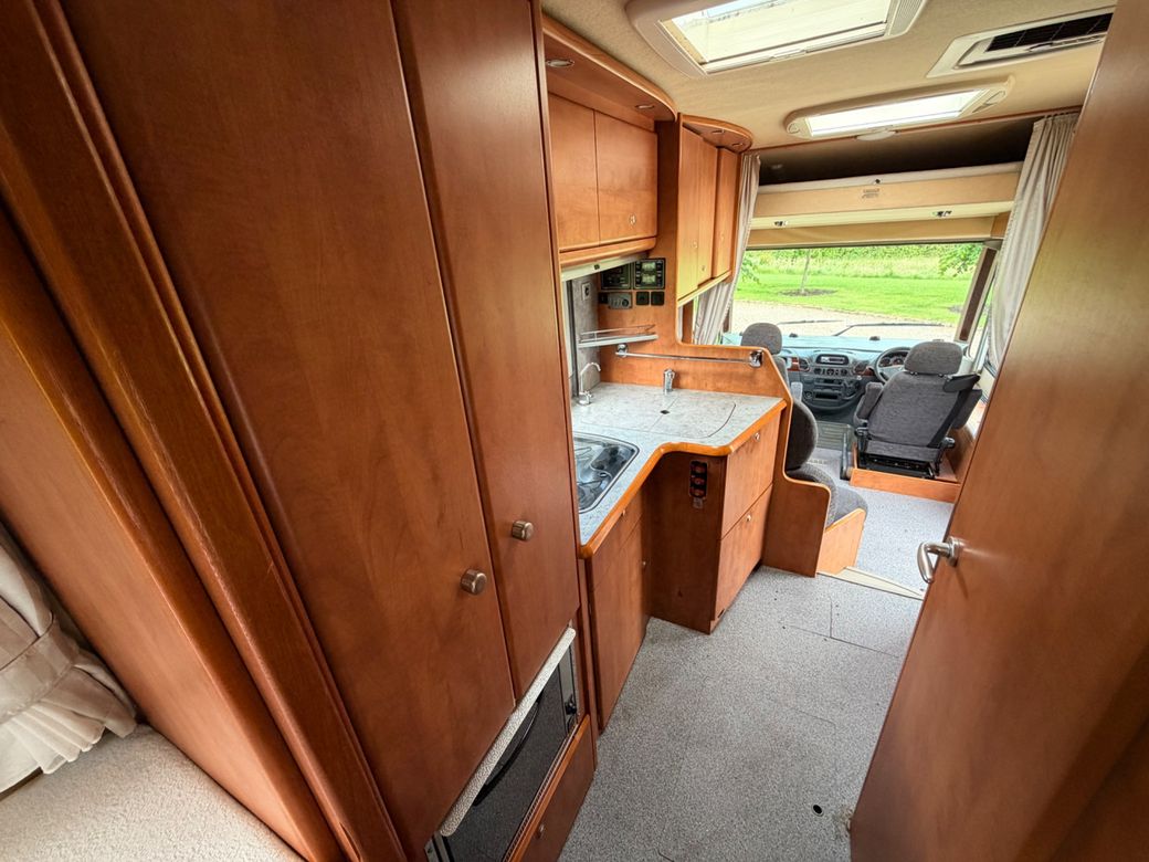 2004 CARTHAGO  M-LINER 52 R.H.D AUTO 