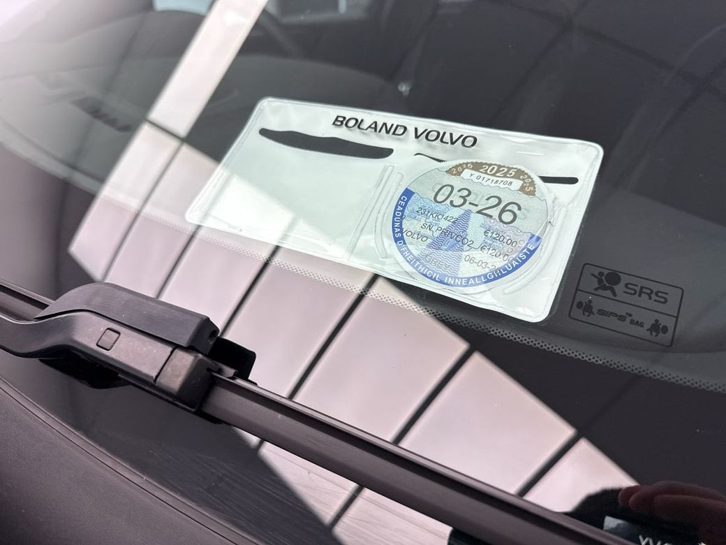 2023 Volvo XC40