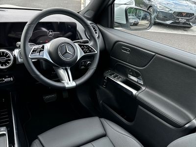 2025 Mercedes-Benz GLB Class