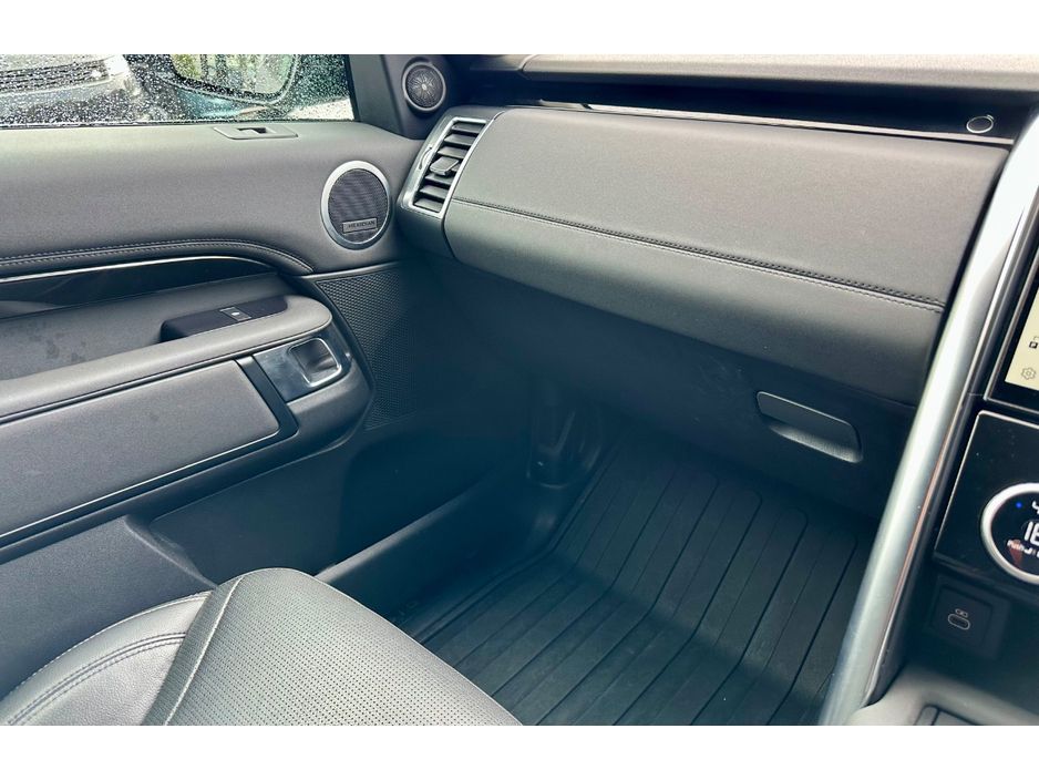 2022 Land Rover Discovery