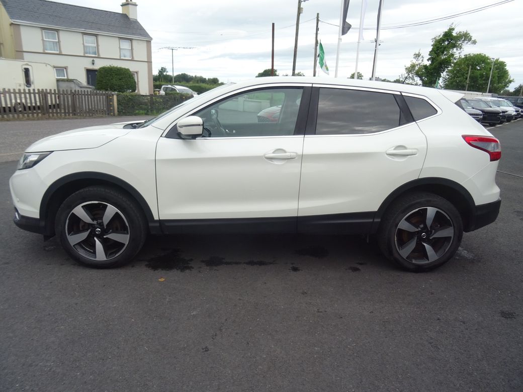 2017 Nissan Qashqai