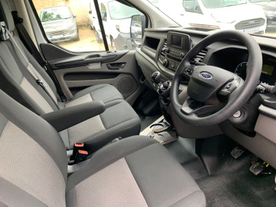 2023 Ford Transit Custom