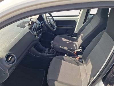 2018 Volkswagen up!