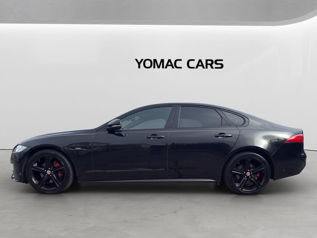 2017 Jaguar XF