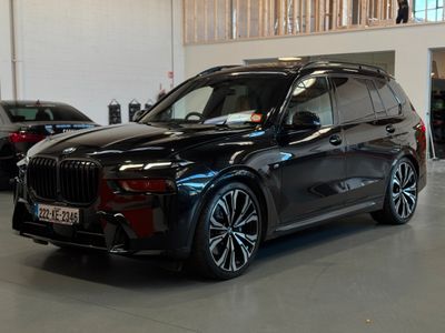 2022 BMW X7