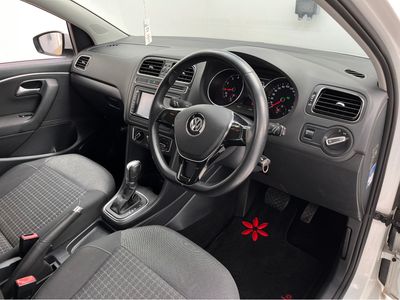 2015 Volkswagen Polo