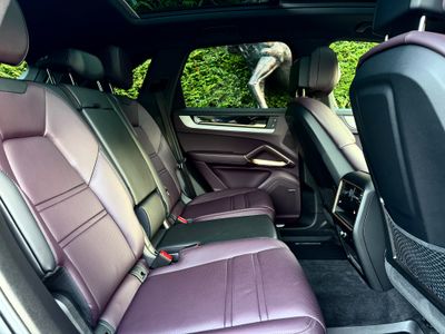 2024 Porsche Cayenne
