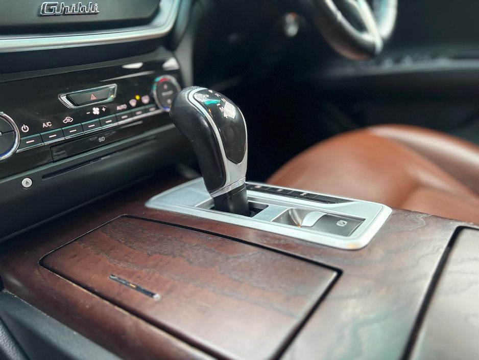 2016 Maserati Ghibli