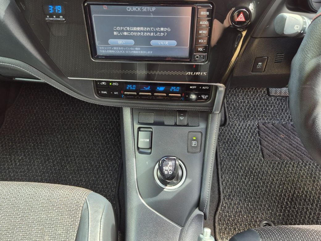 2017 Toyota Auris