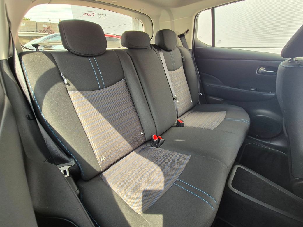 2023 Nissan Leaf