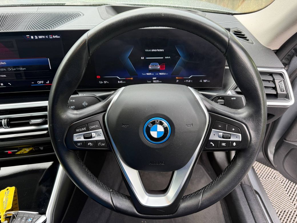 2024 BMW i4