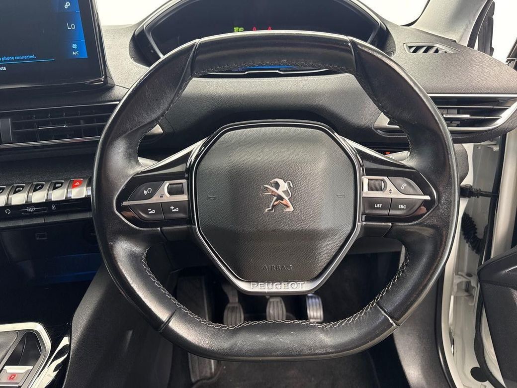 2022 Peugeot 3008