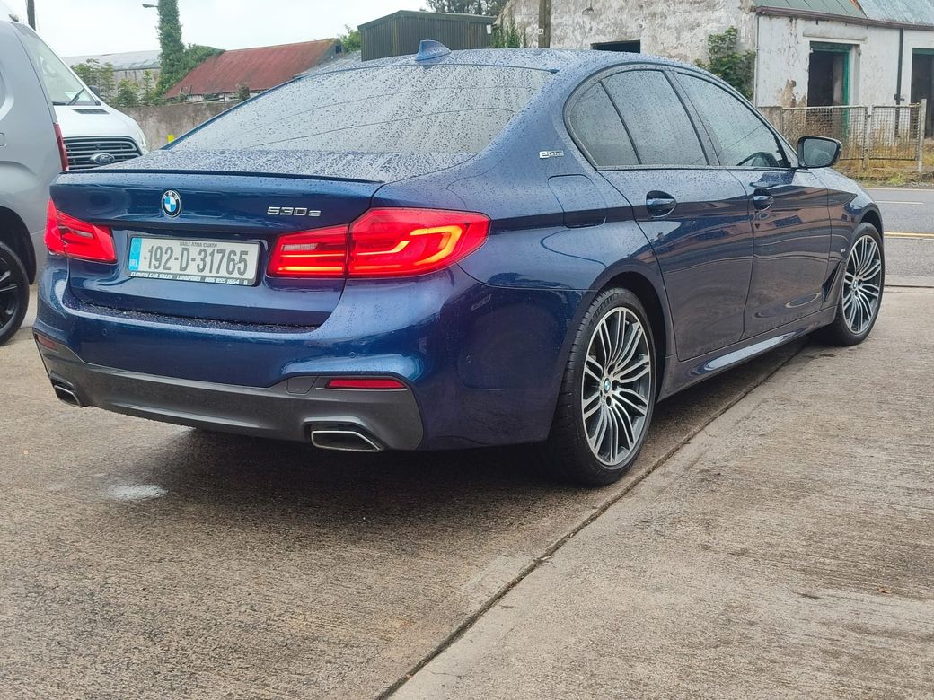 2019 BMW 530