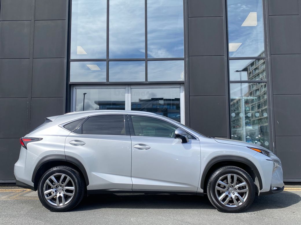 2017 Lexus NX 300h
