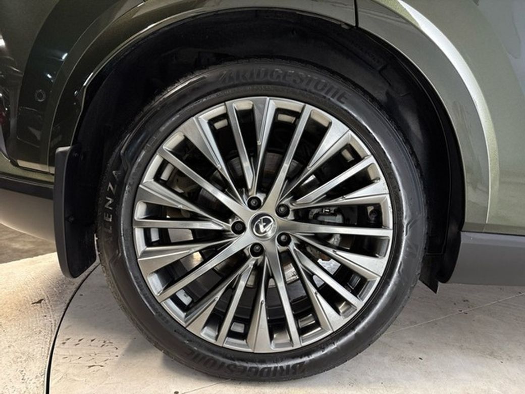 2023 Lexus RX450h+