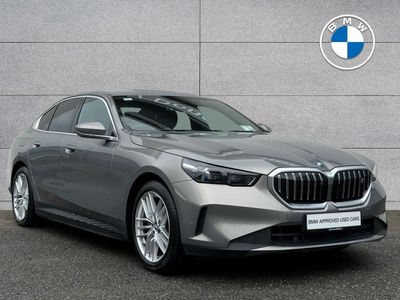 2025 BMW i5