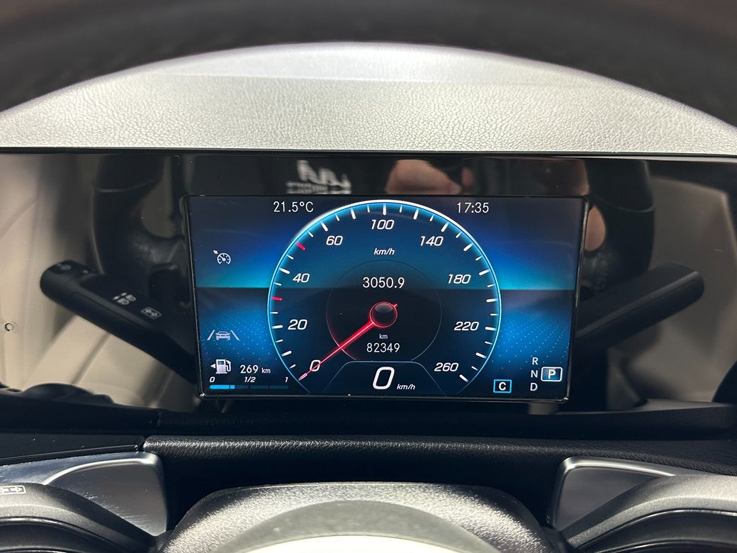 2021 Mercedes-Benz GLB Class