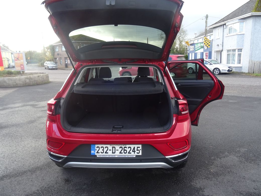 2023 Volkswagen T-Roc