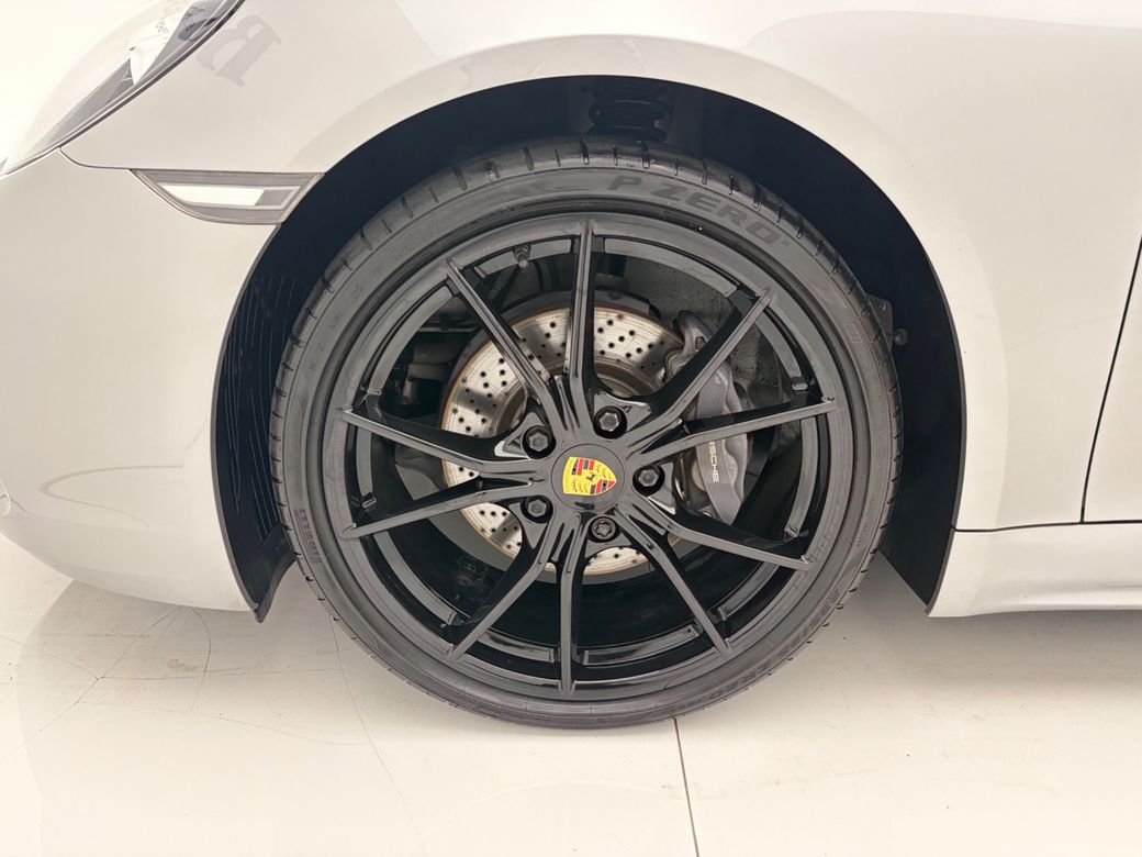 2022 Porsche Boxster